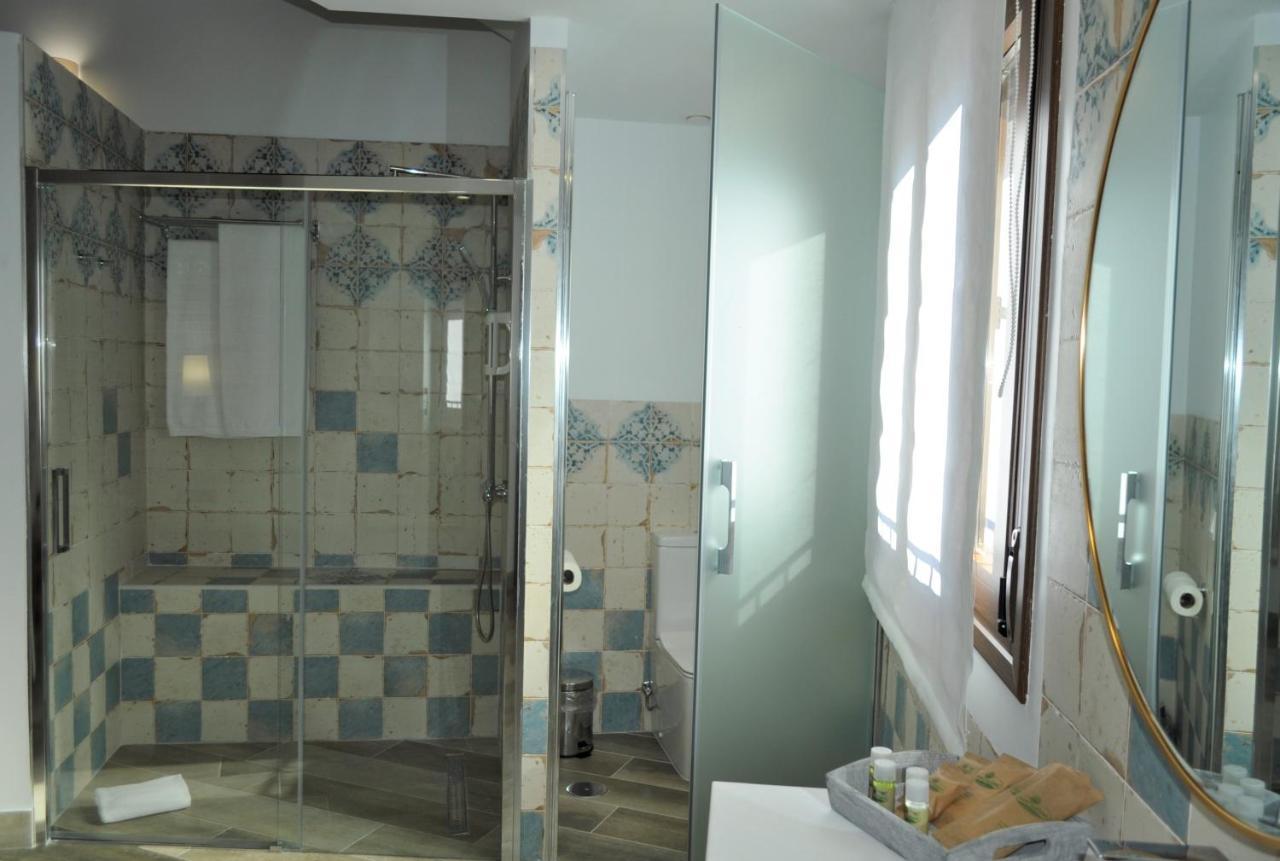 Hostal Restaurante Villa De Brihuega Bagian luar foto
